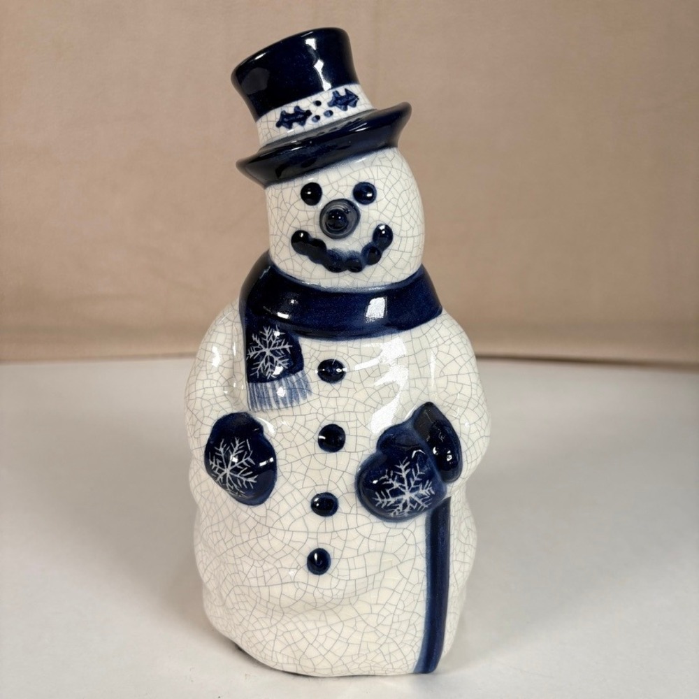 The Potting Shed Dedham Style 8" Snowman Figurine 1995 Blue White Crackle Glaze